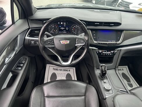 Used 2020 Cadillac XT6 Sport AWD/4WD image 24