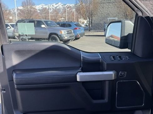 Used 2020 Ford F150 Lariat image 12