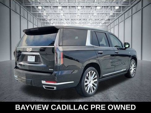 Used 2025 Cadillac Escalade Premium Luxury Platinum AWD/4WD image 6