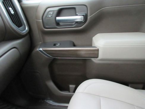 Certified 2021 Chevrolet Silverado 1500 LT w/ All Star Edition Plus image 37