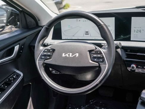 Certified 2023 Kia EV6 Light RWD image 14