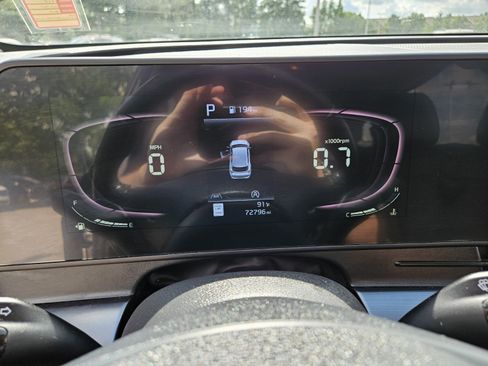 Used 2023 Kia Sportage EX FWD image 26