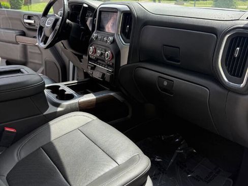 Used 2021 GMC Sierra 1500 SLT w/ SLT Premium Package AWD/4WD image 22