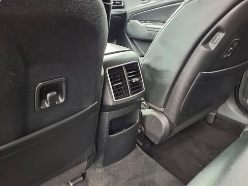 Used 2023 Kia Sportage SX image 28