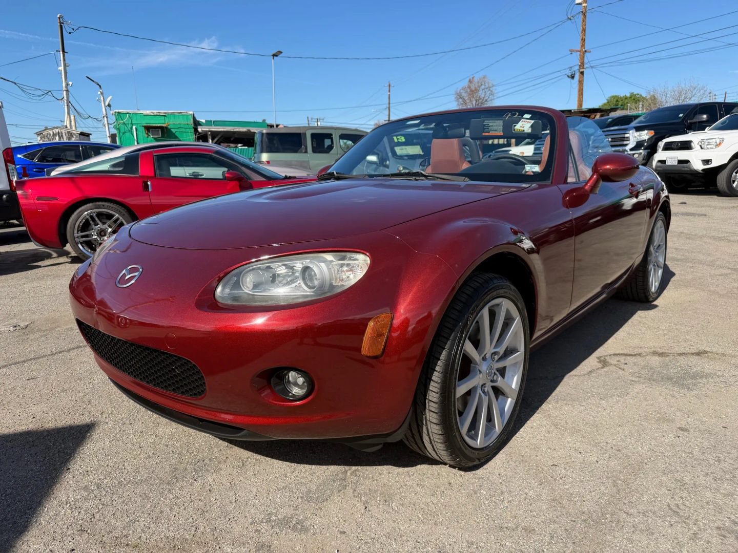 Used 2006 MAZDA MX-5 Miata Grand Touring RWD image 2