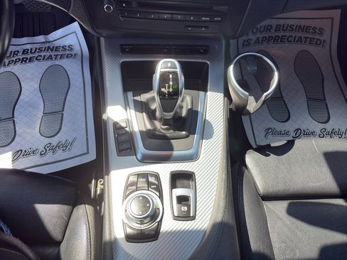 Used 2016 BMW Z4 sDrive35is RWD image 16