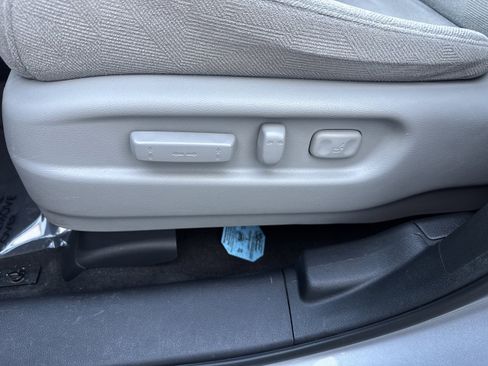 Used 2019 Honda Pilot EX image 6