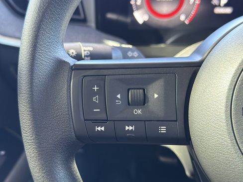 New 2026 Nissan Kicks SV image 18