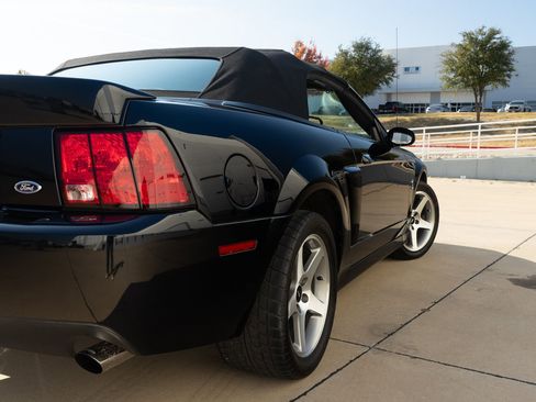 Used 2003 Ford Mustang Cobra image 31