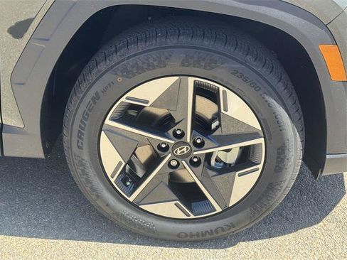 New 2025 Hyundai Tucson SEL image 12