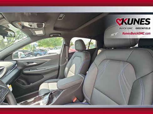 New 2026 Buick Envista Sport Touring w/ Convenience I Package FWD image 36