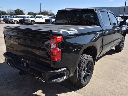 Used 2025 Chevrolet Silverado 1500 Custom Trail Boss w/ Midnight Edition image 7