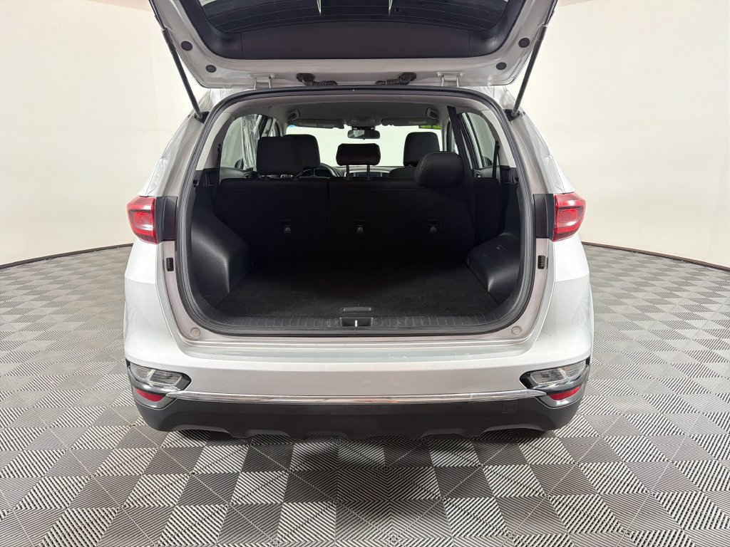 Used 2022 Kia Sportage LX AWD/4WD image 22