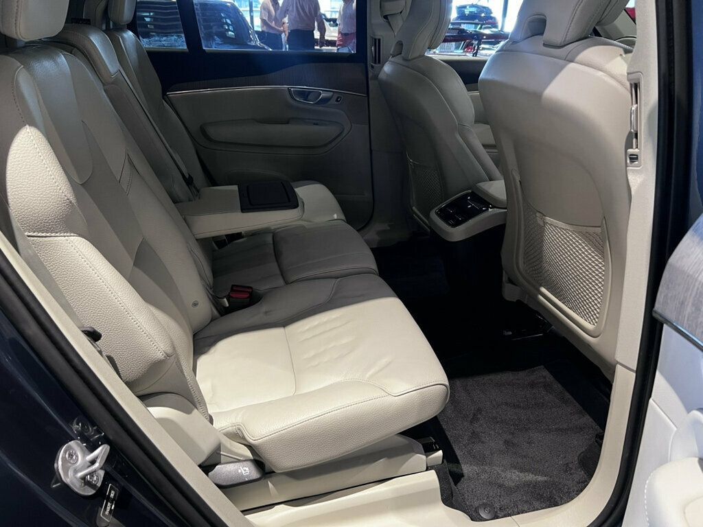 Used 2024 Volvo XC90 B6 Plus AWD/4WD image 23
