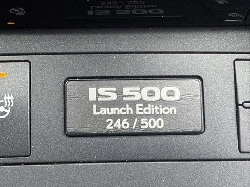 Used 2022 Lexus IS 500 image 30
