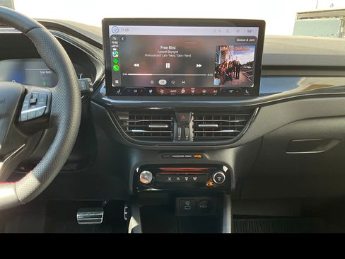 Used 2023 Ford Escape ST-Line w/ Tech Pack #1 AWD/4WD image 4