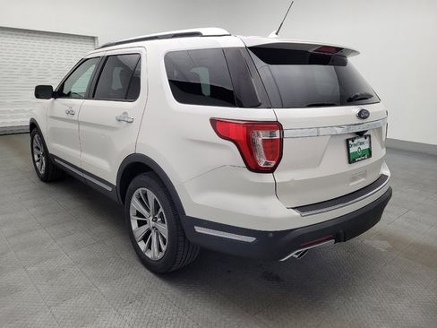 Used 2018 Ford Explorer Limited w/ Equipment Group 301A image 5