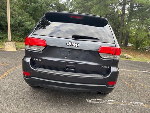 Used 2014 Jeep Grand Cherokee Laredo w/ Quick Order Package 23E AWD/4WD image 6