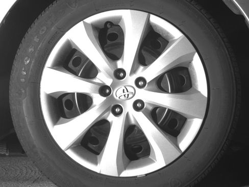 Used 2025 Toyota Corolla LE FWD image 13