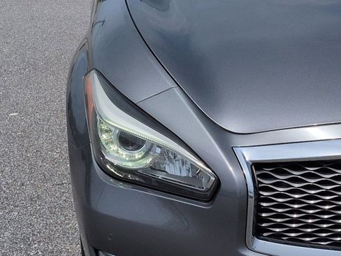 Used 2015 INFINITI Q70 L 3.7 image 11