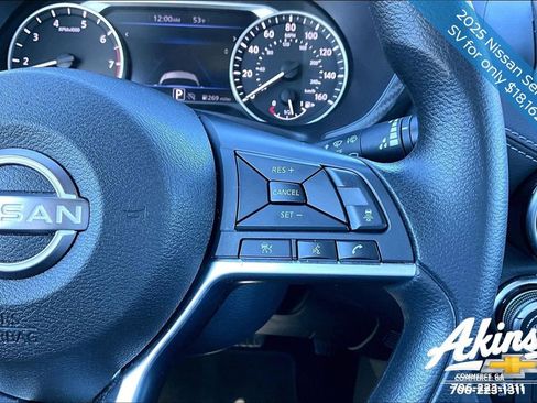 Used 2025 Nissan Sentra SV image 10