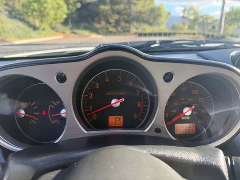 Used 2008 Nissan 350Z Enthusiast w/ Cargo Convenience Pkg image 14