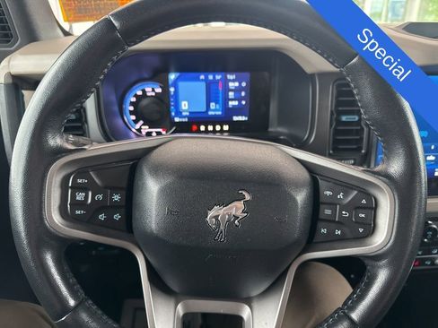 Used 2021 Ford Bronco Wildtrak AWD/4WD image 11