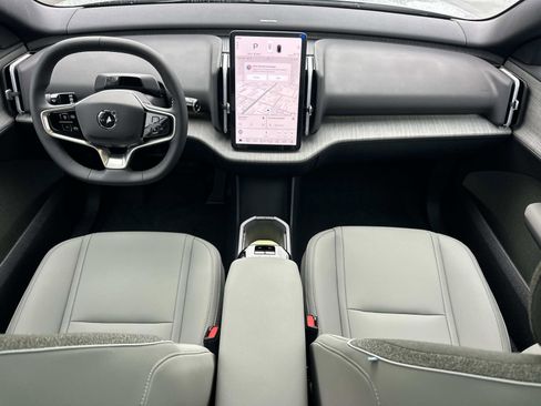New 2026 Volvo EX30 Cross Country Ultra image 7