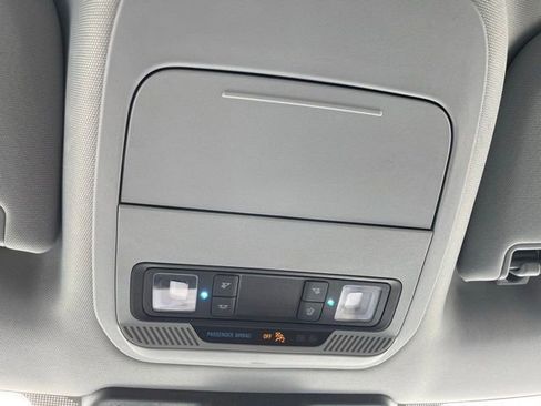 Used 2025 Ford F150 XLT w/ Equipment Group 301A Standard AWD/4WD image 19