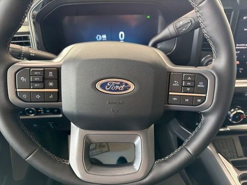 Certified 2025 Ford F250 Lariat w/ Lariat Ultimate Package AWD/4WD image 39