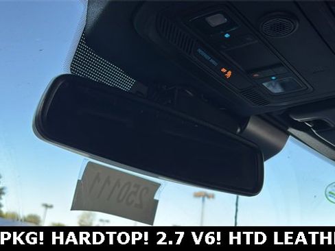 New 2025 Ford Bronco Badlands image 19