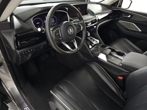 Used 2024 Acura MDX SH-AWD w/ Advance Package image 15