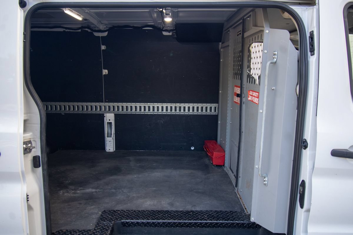 Used 2022 Ford Transit 250 Low Roof RWD image 35