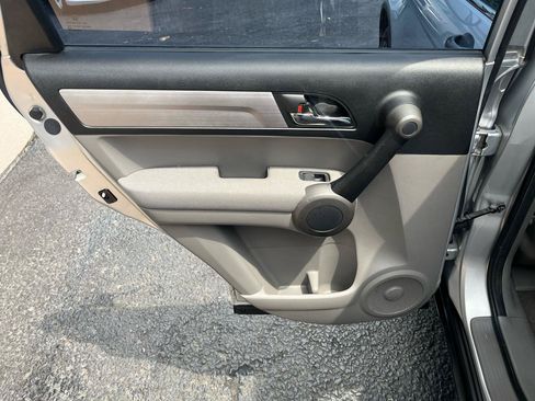 Used 2011 Honda CR-V LX image 24