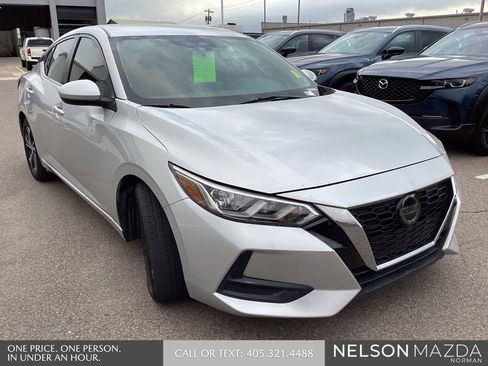 Used 2021 Nissan Sentra SV FWD image 3