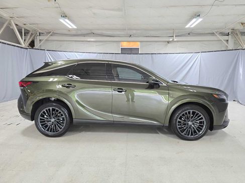 Used 2025 Lexus RX 350 Premium w/ Convenience Package AWD/4WD image 2