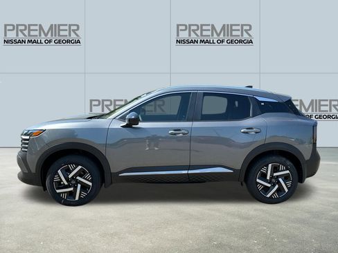 New 2026 Nissan Kicks SV w/ SV Premium Package FWD image 6