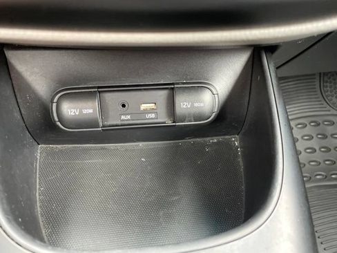 Used 2016 Kia Soul w/ Convenience Package FWD image 36
