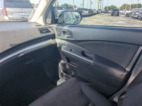 Used 2016 Honda CR-V EX image 16