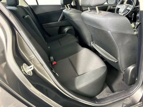 Used 2012 MAZDA MAZDA3 i Touring FWD image 15