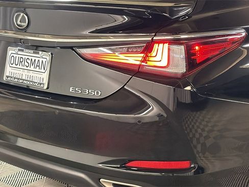 Certified 2023 Lexus ES 350 w/ Premium Package image 9