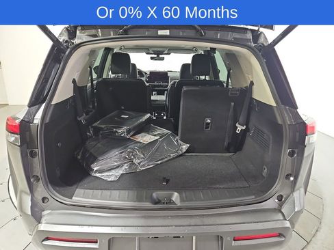 New 2026 Nissan Pathfinder SL w/ SL Premium Package image 22