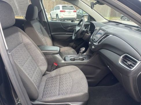 Used 2024 Chevrolet Equinox LT AWD/4WD image 38