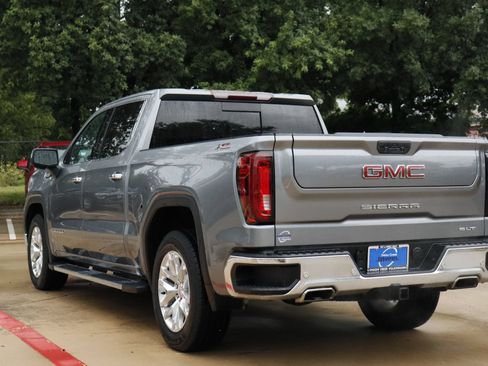 Used 2021 GMC Sierra 1500 SLT AWD/4WD image 6