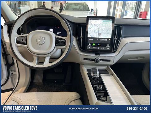 New 2026 Volvo XC60 T8 Ultra w/ Protection Package Premier image 16