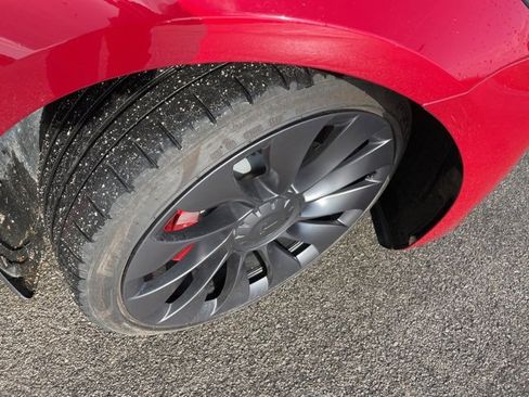 Used 2023 Tesla Model 3 Performance image 15