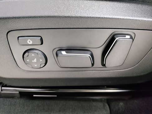 New 2026 BMW X3 xDrive30 w/ Convenience Package image 13