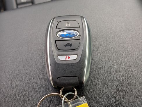 Used 2025 Subaru Forester Premium AWD/4WD image 36