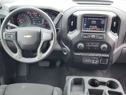 Used 2026 Chevrolet Silverado 1500 Custom RWD image 27