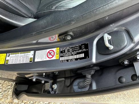 Used 2017 Lexus RX 350 AWD w/ Premium Package image 30